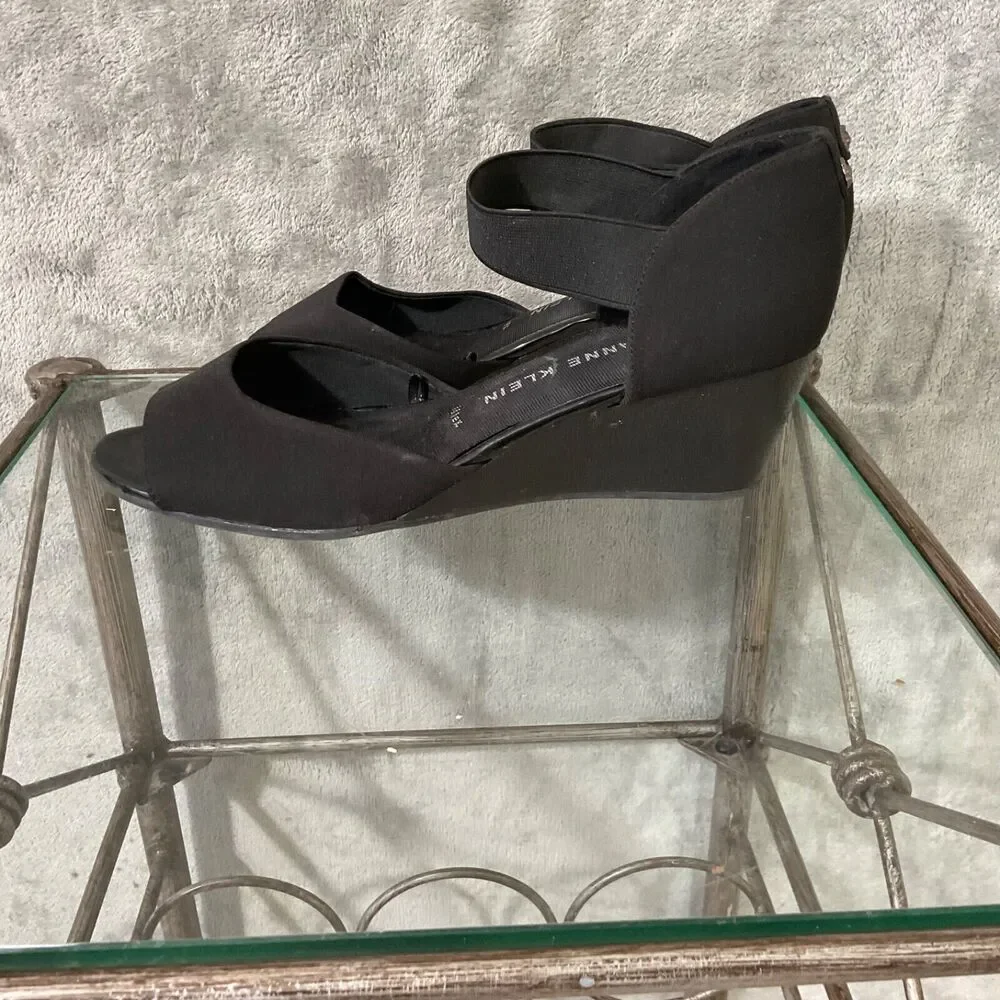 Ann Klein Open Toe Wedge Heel Shoe sandal Women's Size 9 M Black office comfort